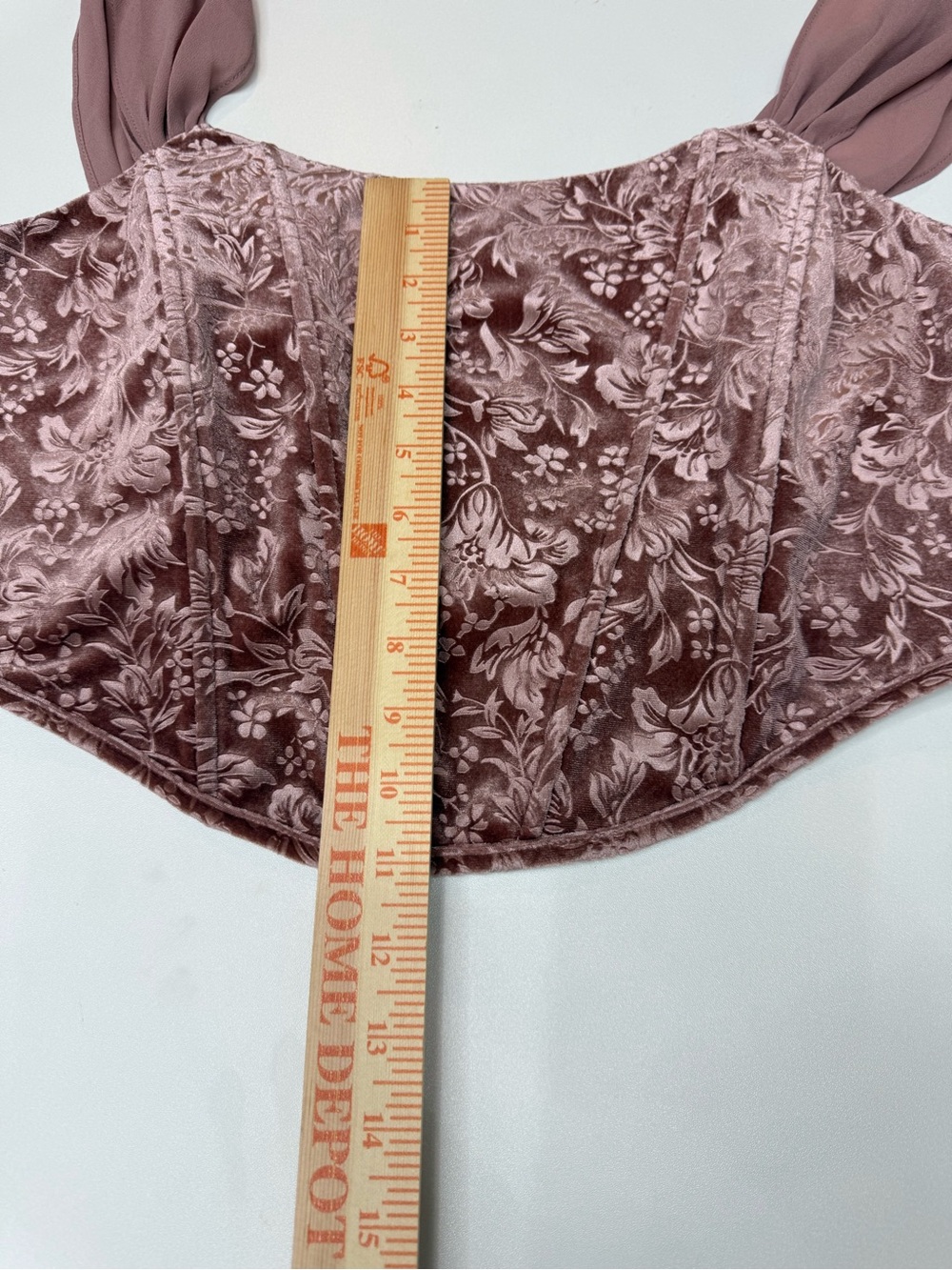 Altar'd State Dusty Rose Floral Satin Crop Top size L - Picture 7 of 12